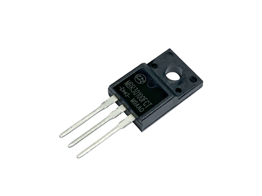 30A 100V Δίοδοι φραγμού Schottky Ταχύτατη ταχύτητα αλλαγής και χαμηλός χρόνος ανάκτησης MBR30100FCT